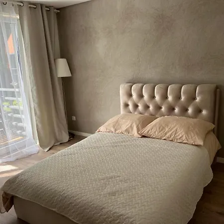 Hotel Seaside 4 *