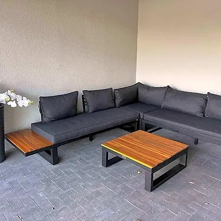 Seaside 4 *